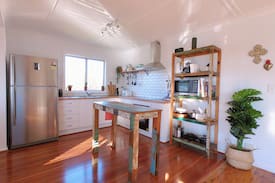Sanctuary Point House | Lolita's at Jervis Bay Dog Friendly Holiday House