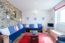 Magoito Cabin | Sea house near Sintra