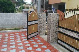 Courtallam House | RadhaLakshmi Bhavanam