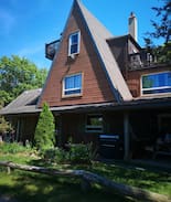 Port Franks Cabin | Hilltop Haven