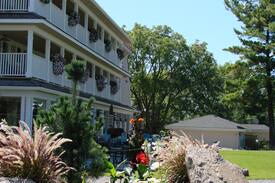 Port Severn Hotel | LakeHouse at Rawley Resort, Spa and Marina