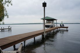 Geneva House | Snug Harbor Cottage on Seneca Lake