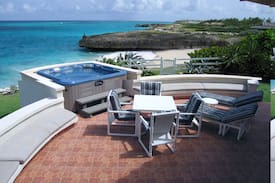 Long Bay Villa | IDYLLIC VILLA