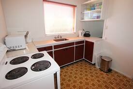 Orewa House | Pine Unit-Orewa Beach
