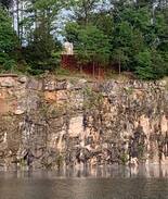 Monroe County House | Little House on the Quarry