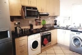 Gordons Bay Central Apartment | Mont Blanc 181, Hibiscusstraat, Gordonsbaai
