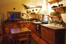 Courtenay Other | Greenhaven Gallery Guesthouse