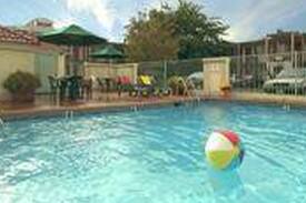 Chico Hotel | Private room with 2 double bed