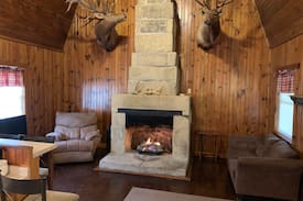 Kimbolton Cabin | Hill-N-Dale Cabin