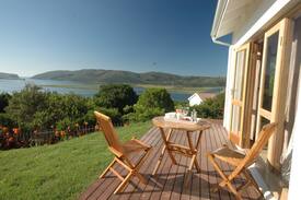 Paradise House | Collins Cottage in Paradise.