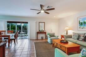 Shell Harbor Apartment | Sanibel Arms Condo, C8