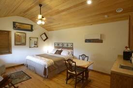 Wimberley Cabin | Buttercup Hill Scenic Cabins, Ancil's Attic