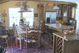 Cloudcroft Cabin | Manor in "God's Country"