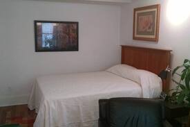 Bloomfield Apartment | Pittsburgh Banking Inn/ The Studio #1
