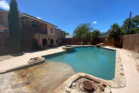 Mason House | Ponderosa Home, great for families or groups of 12