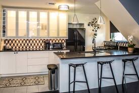 Plainfield House | Carriage House On Park (C.H.O.P.)