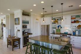 The Shores House | Lotus Villa next to Padre Island`s Best Beach