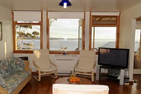Binalong Bay Cabin | Binalong Bay's 'Daisy Cottage'