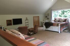 Duvall Other | The Loft B&B at New Morning Farms