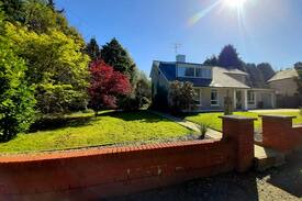 Ballybofey House | Jackson's Riverside Retreat 250meter to Ballybofey