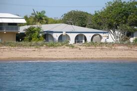 Lucinda Apartment | Beachfront apartments at Lucinda - Arches Unit 3