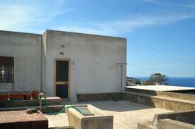 Kamma House | Vacanza a Pantelleria con la comodità di casa tua