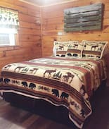 Pittsburg Other | Cozy Log-style Buck Rub Lodge #2