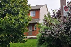 South March House | The place to stay in Kanata, Ottawa