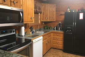 Gillham Cabin | Les farms getaway Eagle cabin