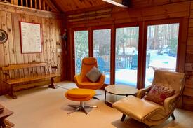 Sheffield Cabin | Large Log Cabin near Catamount & Great Barrington