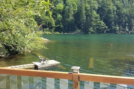 Lake Errock Cabin | Waterfront Cottage on Lake Errock
