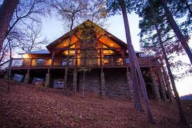 Broken Bow Cabin | Eagle's Point Cabin - Luxury & Amazing Views