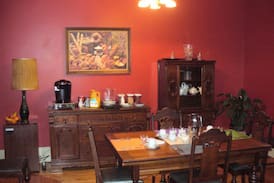 Elora Bed & Breakfast | Flying Leap Bed and Breakfast - FW