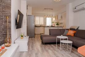 Larnaca Apartment | Melini Suites Boutique apartment