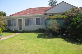 Gerroa House | Airlie - a seaside cottage at Gerroa