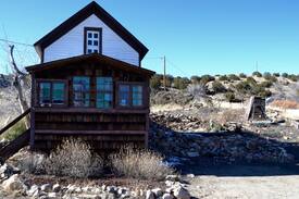 Madrid House | Historic miners cabin