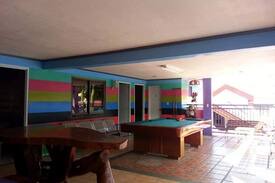 Pansol House | Hanleck Private Resort Calamba Pansol Laguna