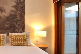 Port Douglas House | No.5 Templemoon - perfect couples Retreat