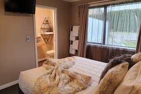Te Anau Other | Big Block Inn Te Anau