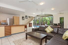 Fannie Bay Apartment | FANNIE BAY ART HOUSE
