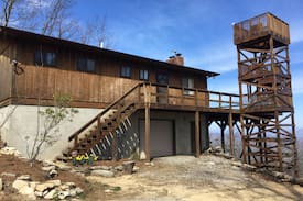 Zirconia Cabin | Pinnacle Mountain Getaway