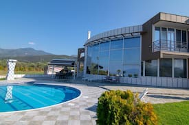 Thermo Villa | Villa TATA - Πολυτελής χώρος για διακοπές