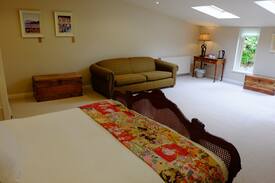 Inveraray Hotel | Brambles of Inveraray Garden Suite - Sleeps 4