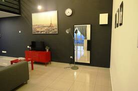 Tebrau Apartment | #A18-05 Homestay@Menara Hartamas (1-5 pax)