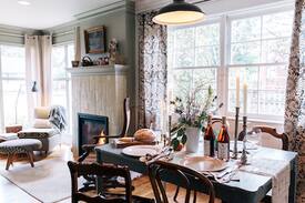 St. Johns House | Cute + Cozy Cottage in Portland!