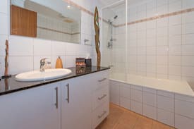 Rapid Creek Apartment | Six Seasons Holiday Accommodation