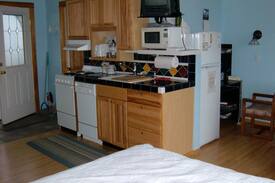 Oceanside Apartment | Heart Of The Hill #A - BigViews