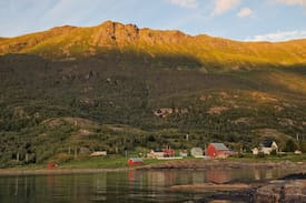 Hamnvik House | Lovely house on the island Andørja