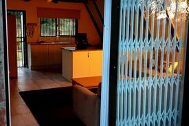 Buffelspoort Villa | Bonnie Doon
