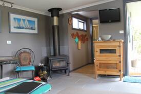 Kettering House | Kettering Moorings accommodation